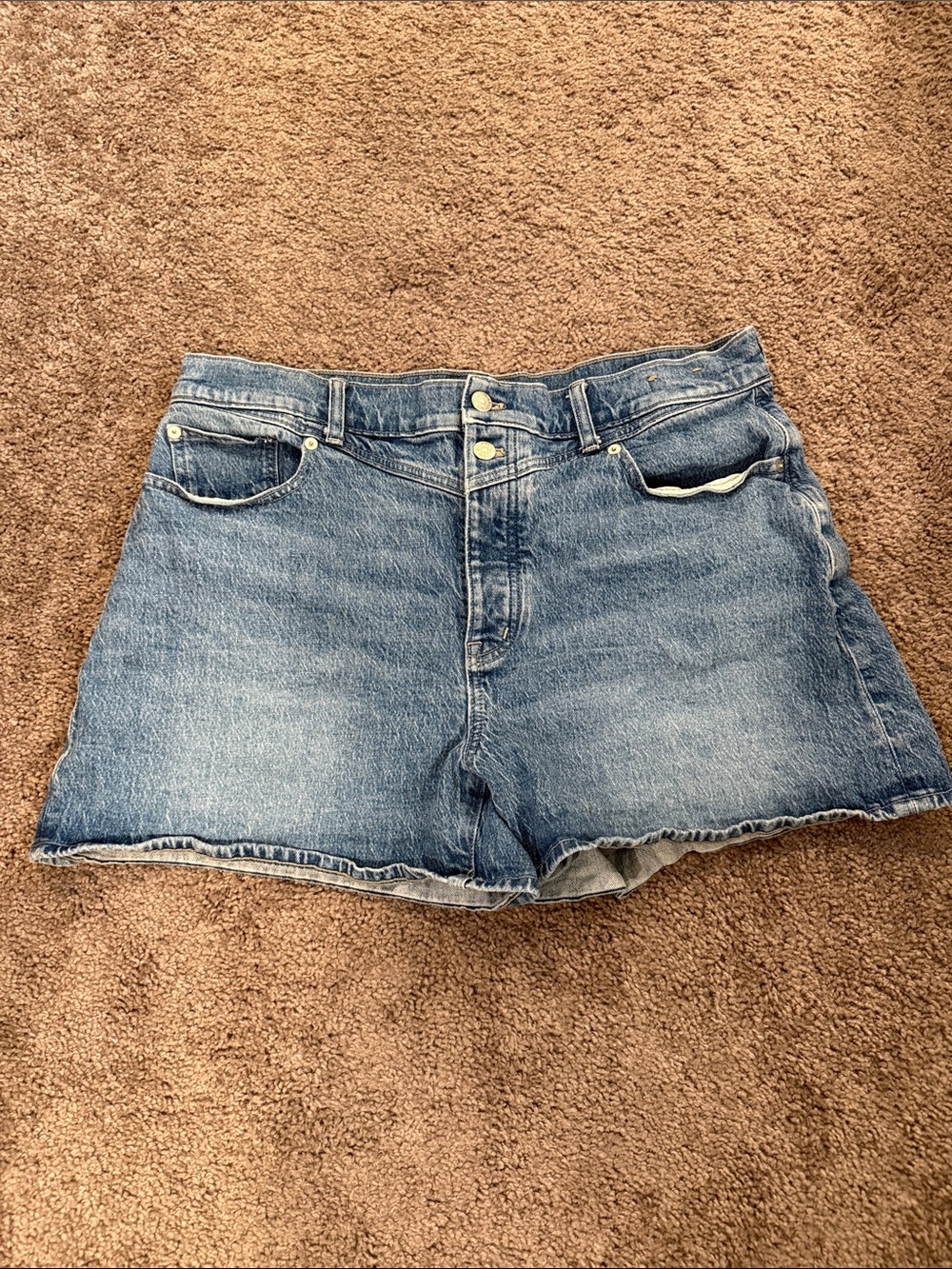 Madewell Mom Jeans High-Rise Women's Denim Shorts in Faded Blue